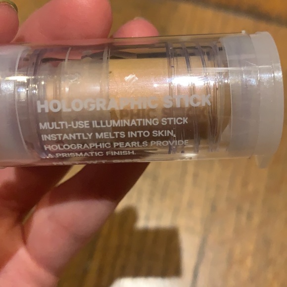New Milk Makeup mini Mars Holographic Stick - Picture 3 of 4